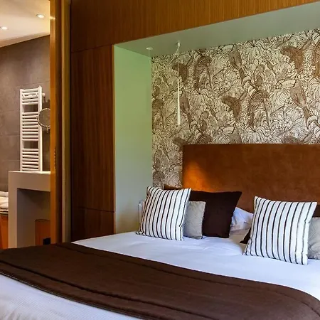 Logis Restaurant La Tour 3*