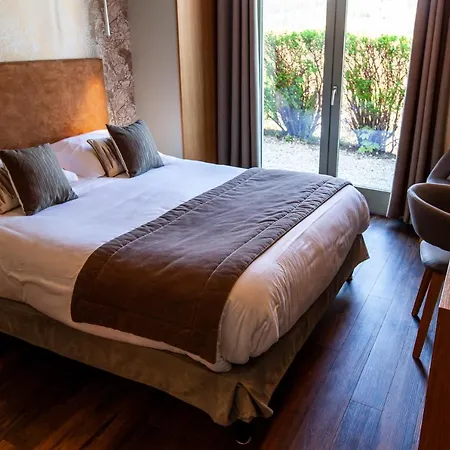 La Tour Hotel-restaurant Hotel Dunières