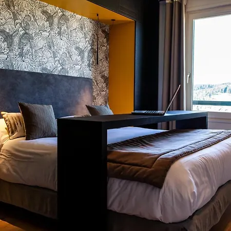 La Tour Hotel-restaurant Hotel Dunières